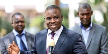 Respect my leadership- Lukwago warns Museveni as he begins new term
